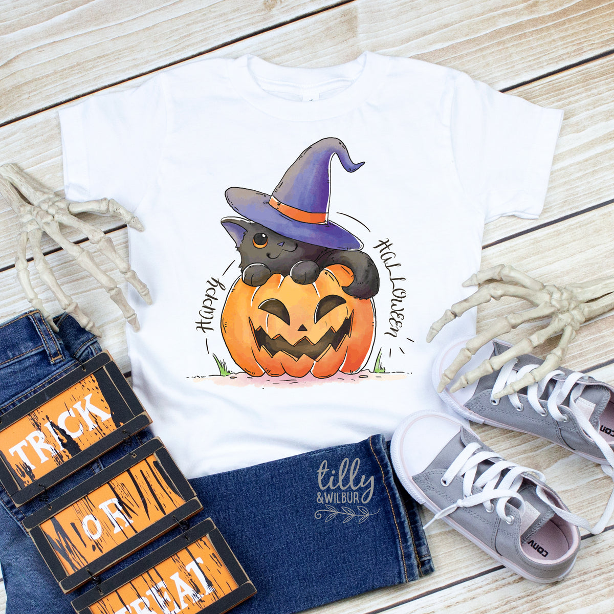 Happy Halloween T-Shirt - Multiple colours and sizes available!